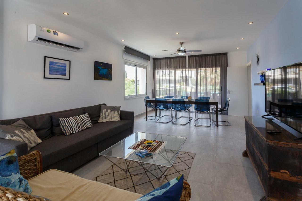Sea Breeze Apartments - 3 Bedroom Apartment Peyia Buitenkant foto