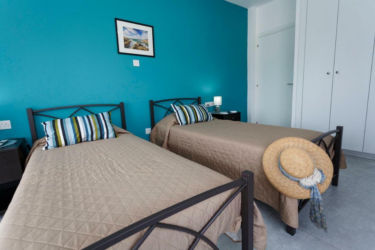 Sea Breeze Apartments - 3 Bedroom Apartment Peyia Buitenkant foto