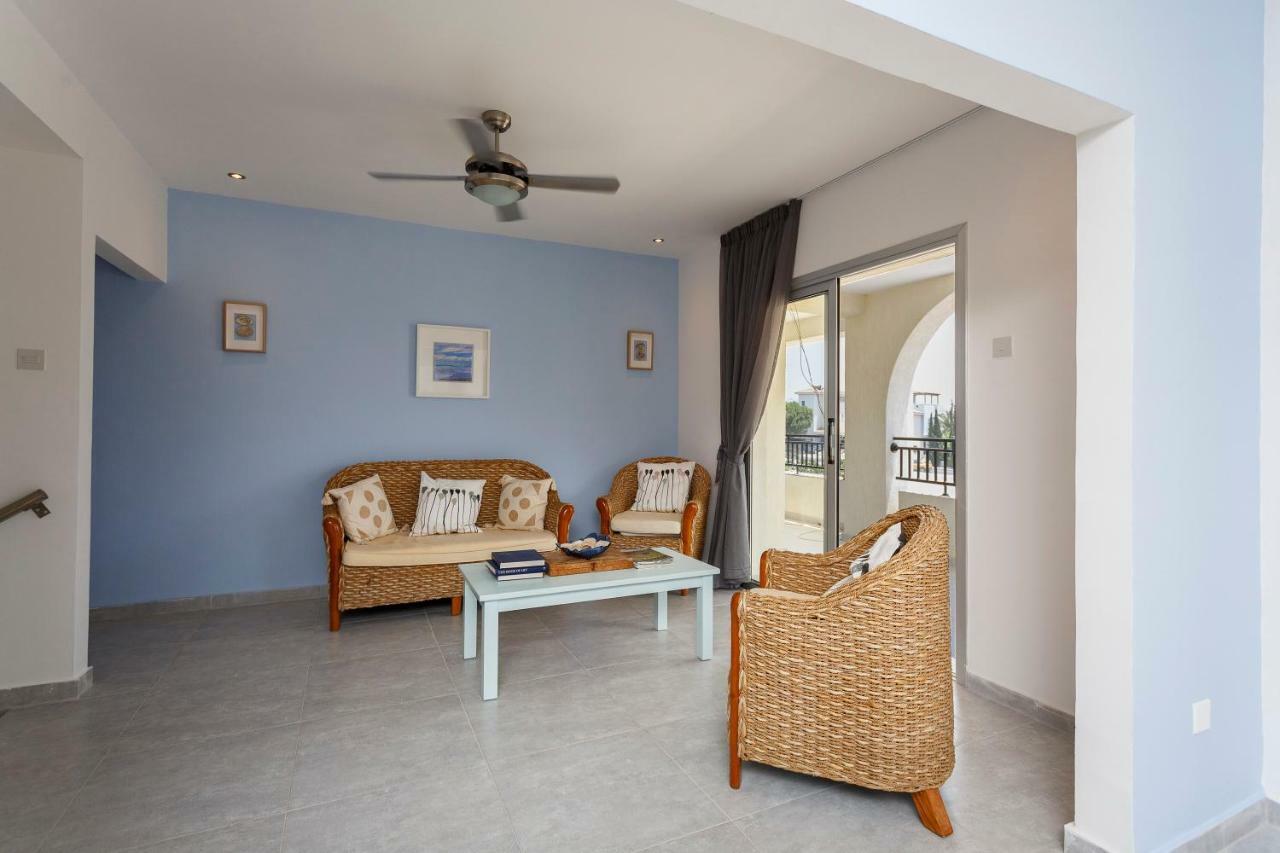 Sea Breeze Apartments - 3 Bedroom Apartment Peyia Buitenkant foto