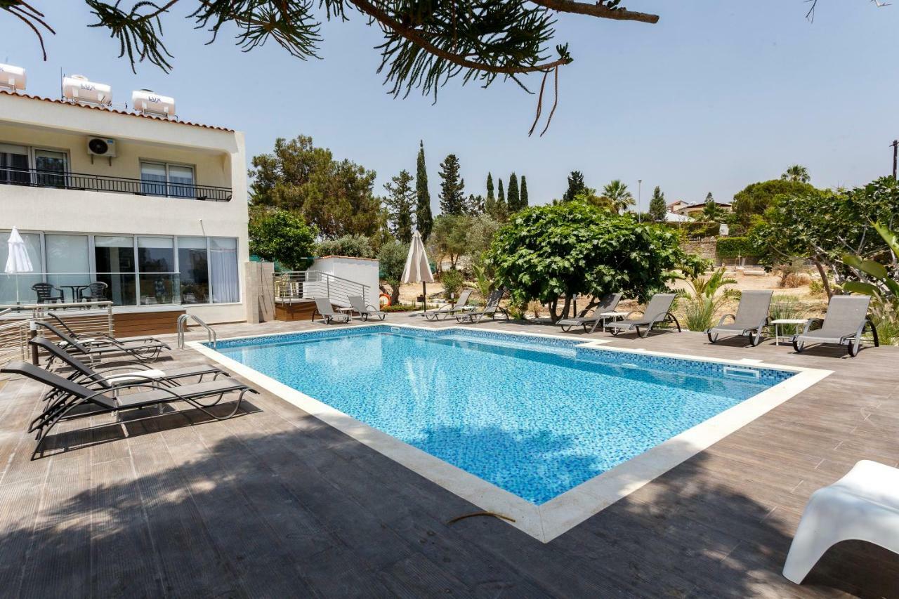 Sea Breeze Apartments - 3 Bedroom Apartment Peyia Buitenkant foto