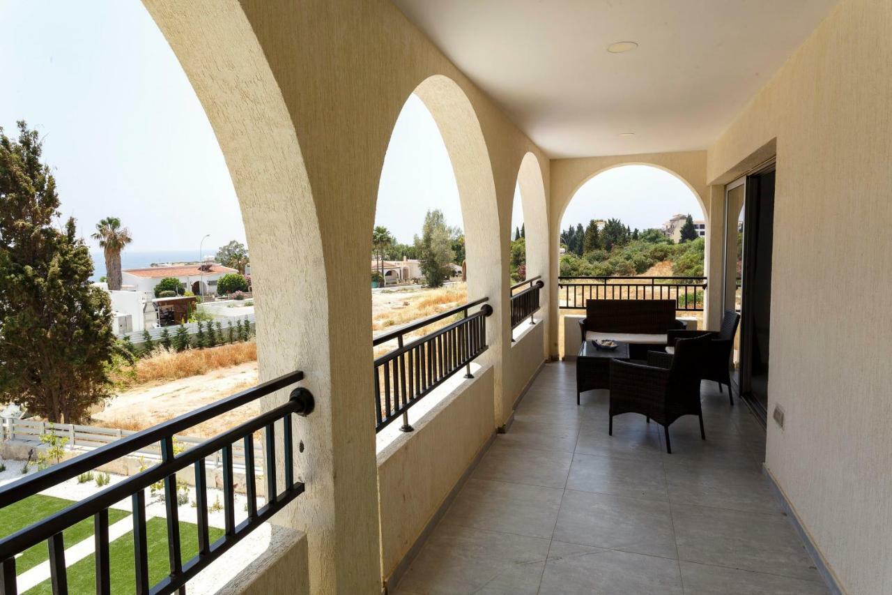 Sea Breeze Apartments - 3 Bedroom Apartment Peyia Buitenkant foto